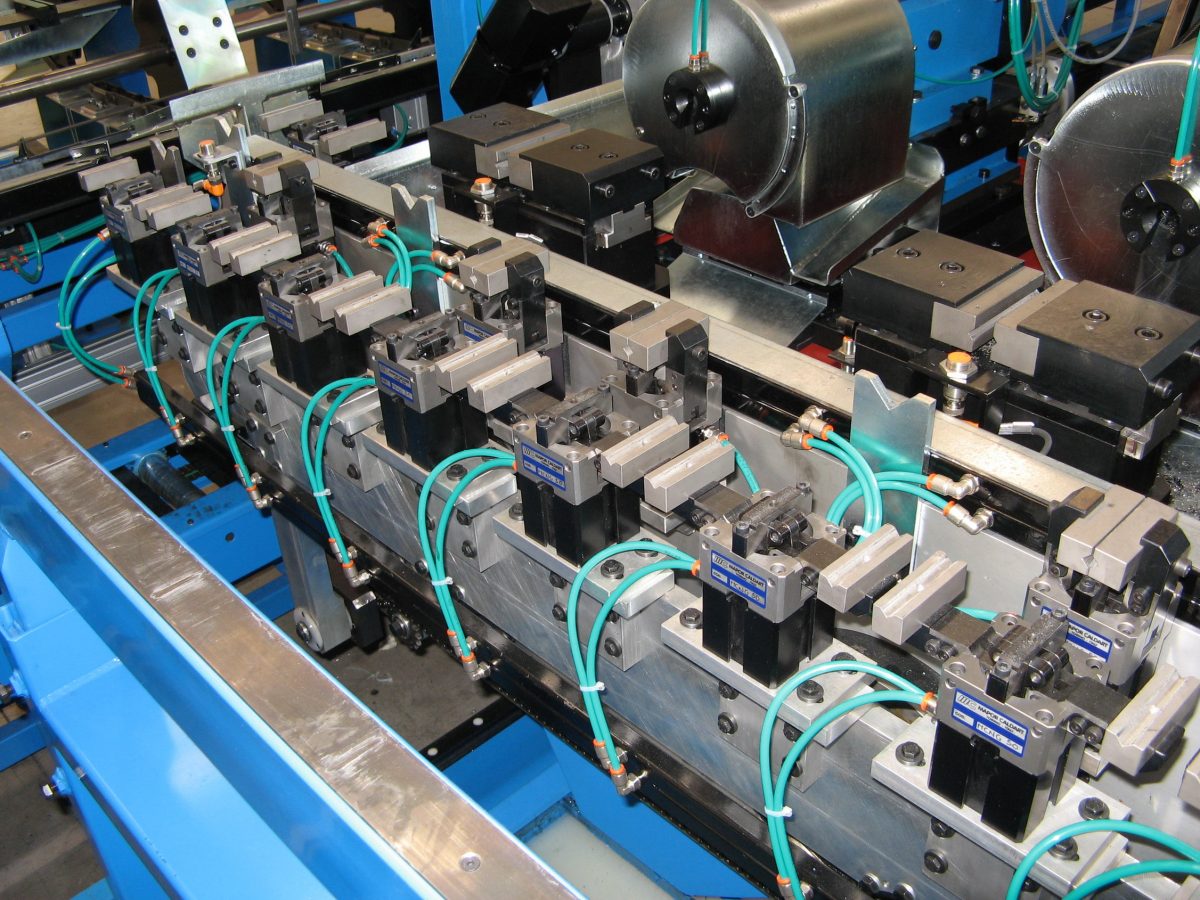 img Sistema di trasferimento a pinza