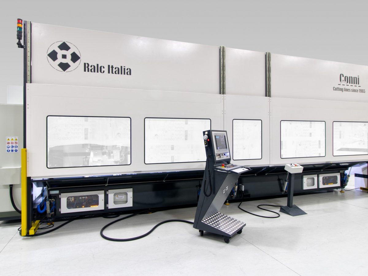 img Cabina integrale insonorizzata con apertura verticale
